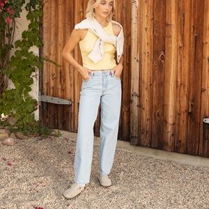 Levi’s Baggy Dad Jean